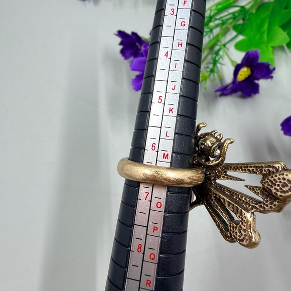 Vintage Gold Crystal Dragonfly Cocktail Statement Ring - Picture 7 of 7